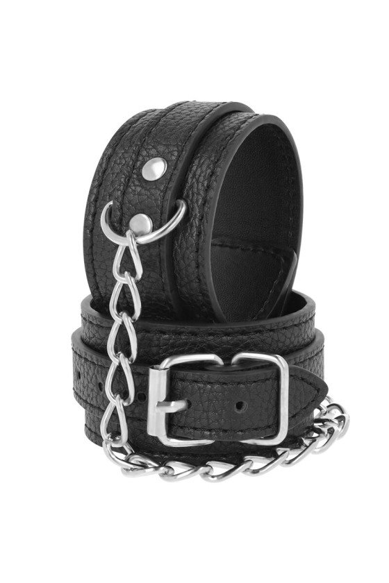 DARKNESS - BLACK TEXTURED LEATHER HANDCUFFS