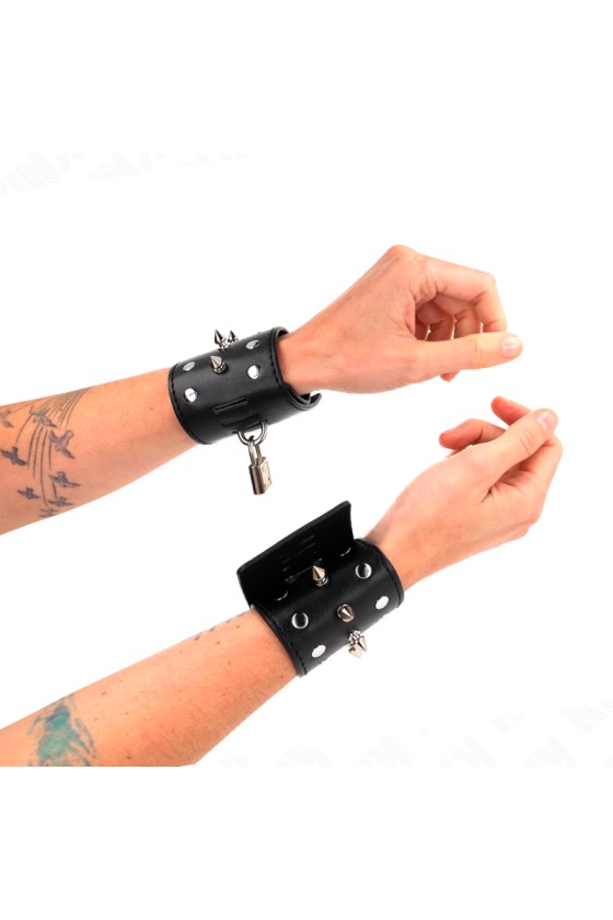 KINK - PUNK WRIST...